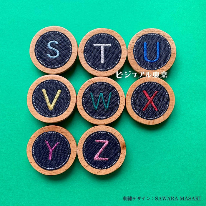 イニシャル木製バッジ(S〜Z)